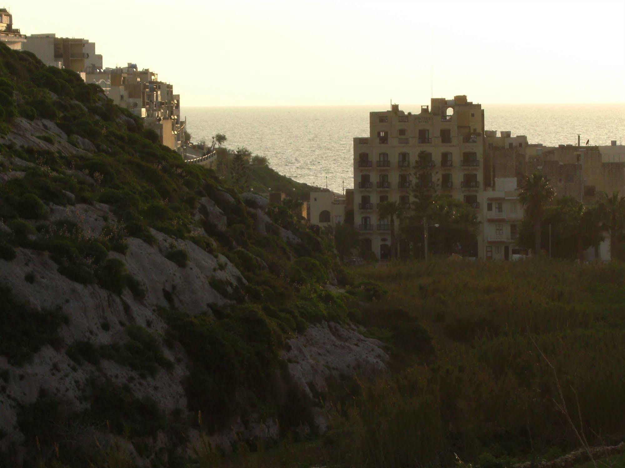 St. Patrick'S Hotel Xlendi Zewnętrze zdjęcie